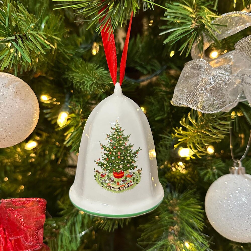 Vintage 1989 Pfaltzgraff Ceramic Christmas Heritage Bell Ornament